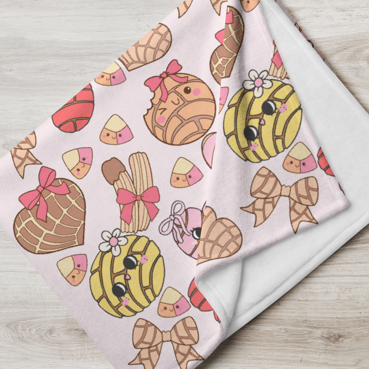 Cozy Conchita Throw Blanket